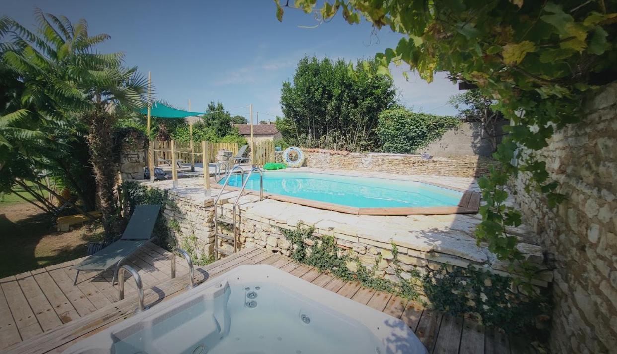 Les Chambres Du Nid Charentais La Poterie  Buitenkant foto