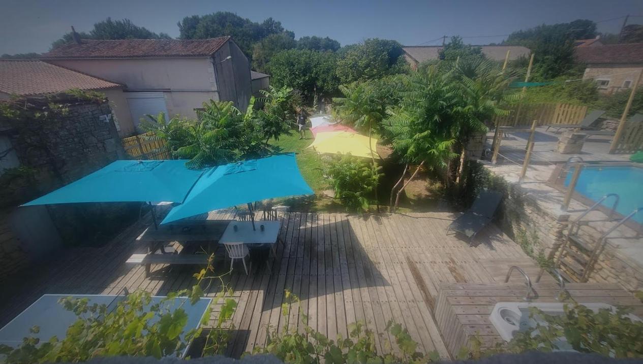 Les Chambres Du Nid Charentais La Poterie  Buitenkant foto